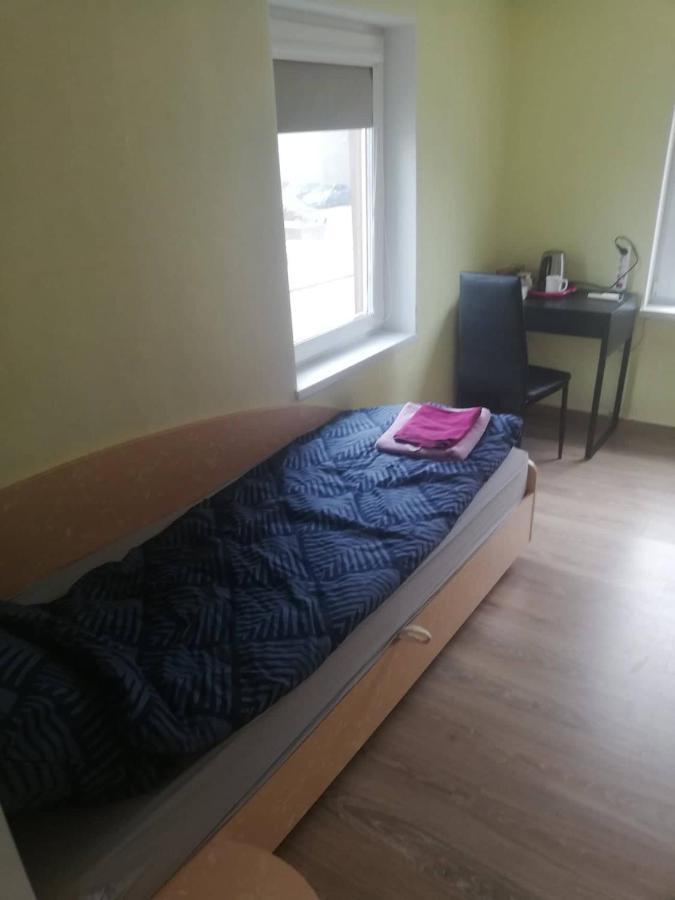 Albergue Nakvyne Apgyvendinimo Paslaugos Daivos Nakvynes Namai Biržai Exterior foto